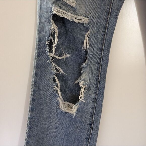 5/$20 Special A Distressed Boyfriend Jeans Size 3 - Picture 7 of 7
